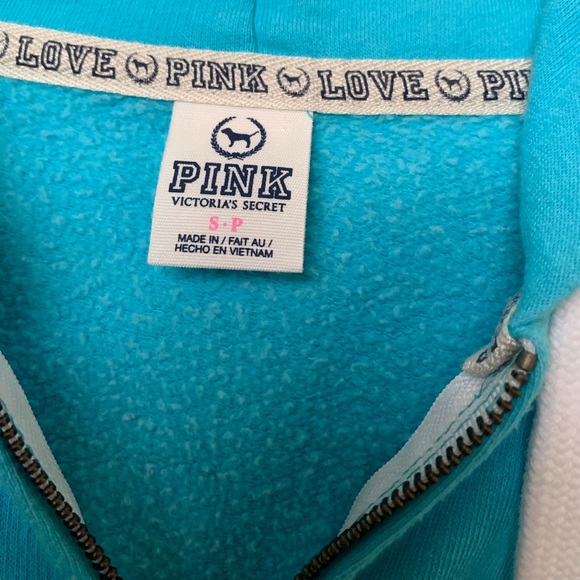 Victoria’s Secret- PINK - Full Zip Hoodie - Picture 4 of 6